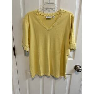 Denim Co XL Sunny Yellow Top V-neck Crochet Trim Short Sleeve Stretch Cotton